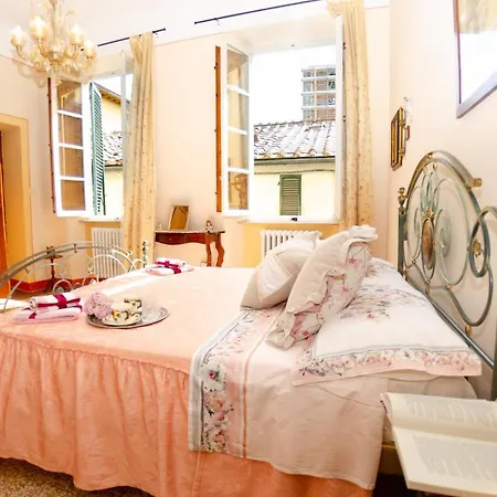 Anna Apartment *